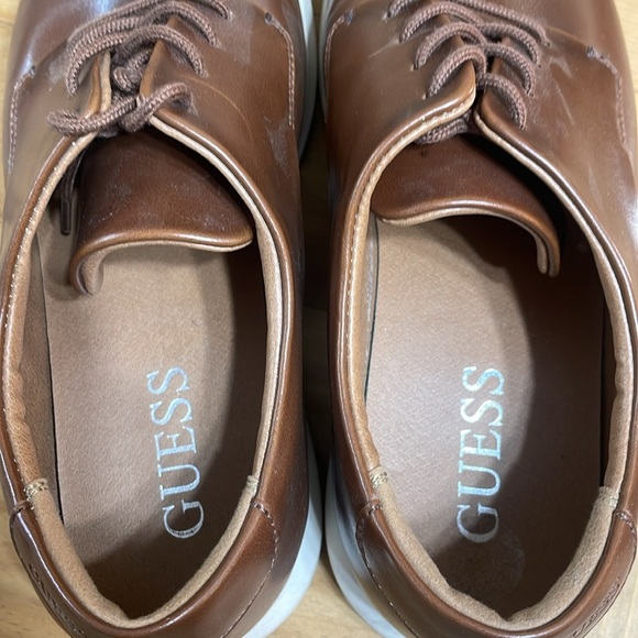Guess Leather Dress Shoes Mens Rich Brown Excellent Almost New Condition 9.5 - Picture 5 of 10